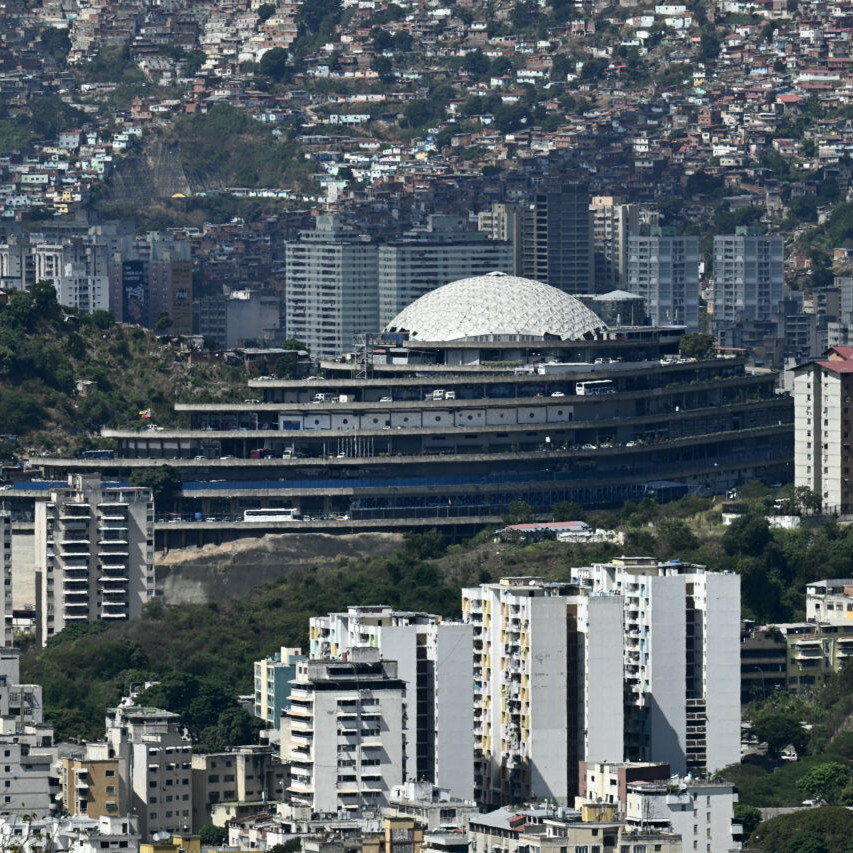 Diario Frontera, Frontera Digital,  Internacionales, ,Trump cancela nuevos ataques en Venezuela y anuncia inversión petrolera de $ 100.000 millones