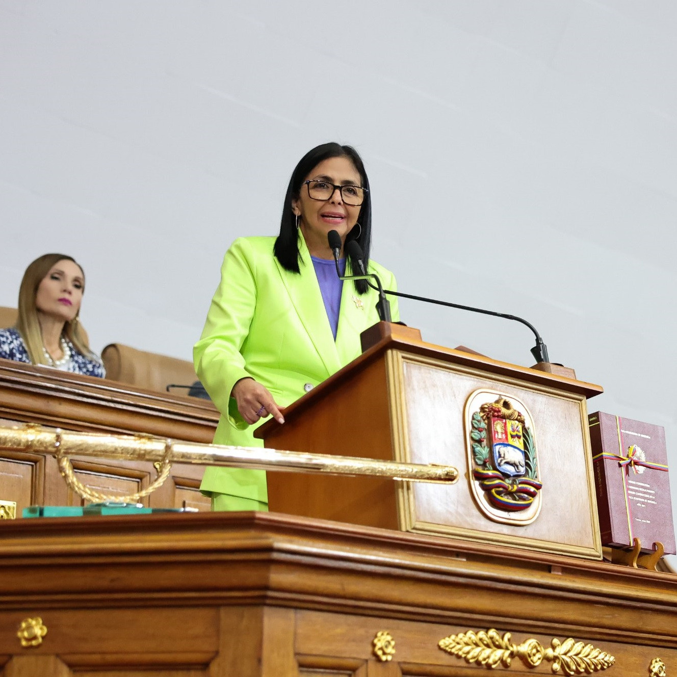 Diario Frontera, Frontera Digital,  Nacionales, ,Rodríguez: “Si me tocase como presidenta encargada ir a Washington lo haré de pie, no arrastrada”
