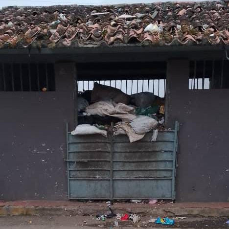 Diario Frontera, Frontera Digital,  Páramo, ,Colapso sanitario en la Urbanización Valecillos por acumulación de desechos