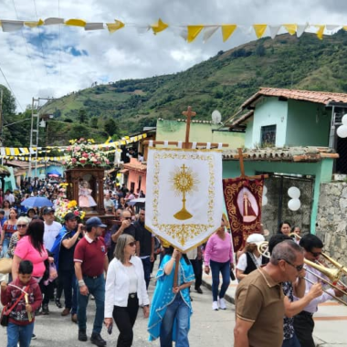 Diario Frontera, Frontera Digital,  Páramo, ,Cacute celebró al Santo Niño