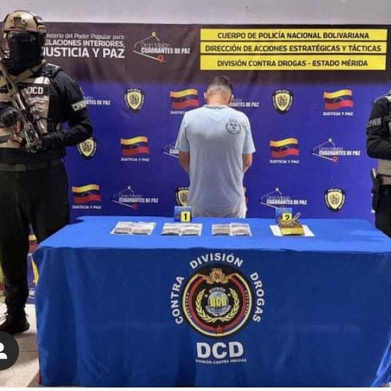 Diario Frontera, Frontera Digital,  Sucesos, ,PNB capturó a ciudadano en flagrancia tras incautarle 18 envoltorios de droga en Mérida