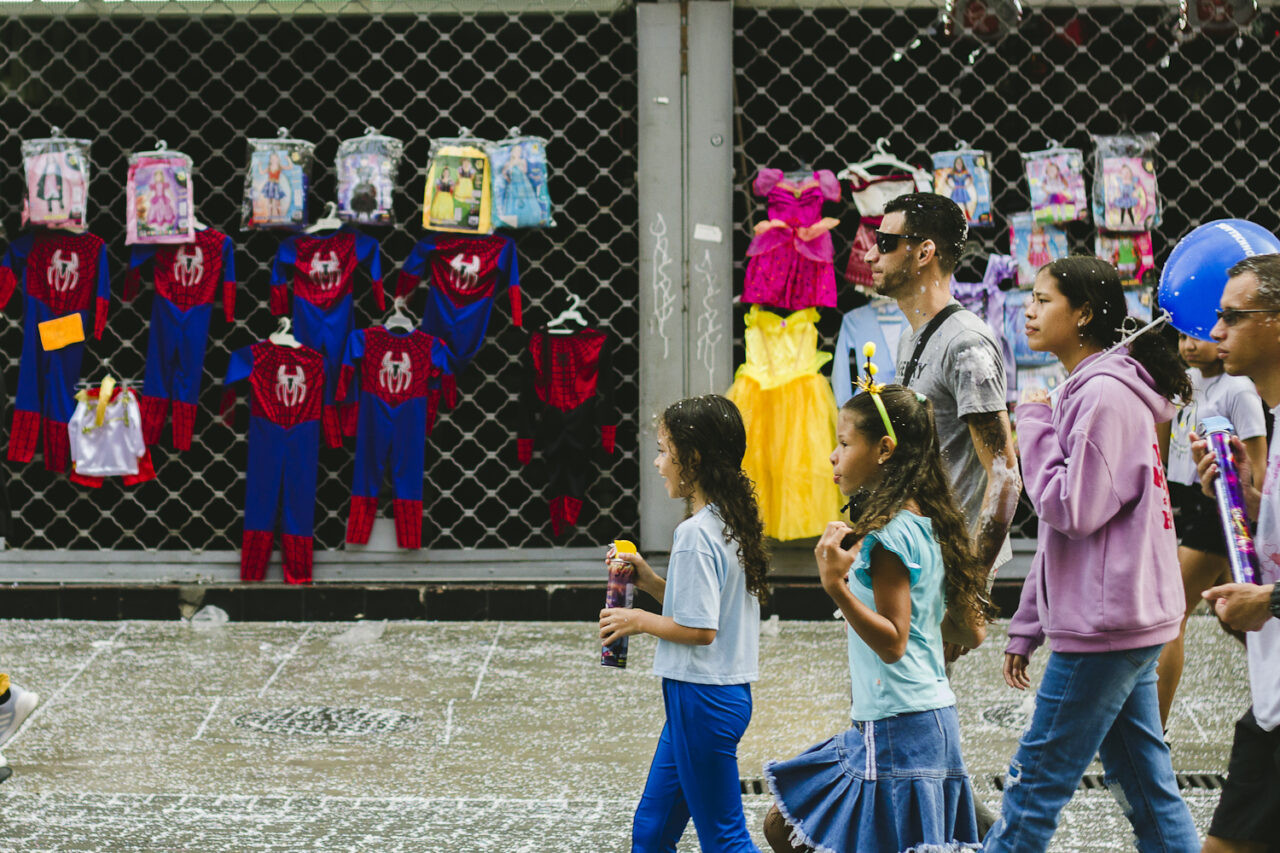 Diario Frontera, Frontera Digital,  Nacionales, ,Carnaval 2026: Ministerio de Educación prohíbe exigir aportes económicos y disfraces costosos