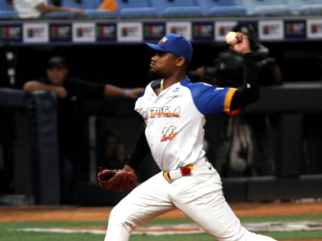 Diario Frontera, Frontera Digital,  Deportes, ,Con este triunfo, Venezuela acumula 1 victoria y 1 revés, y volverá a ver acción el sábado ante Cuba,Adrián Almeida fue clave en la victoria de Venezuela
