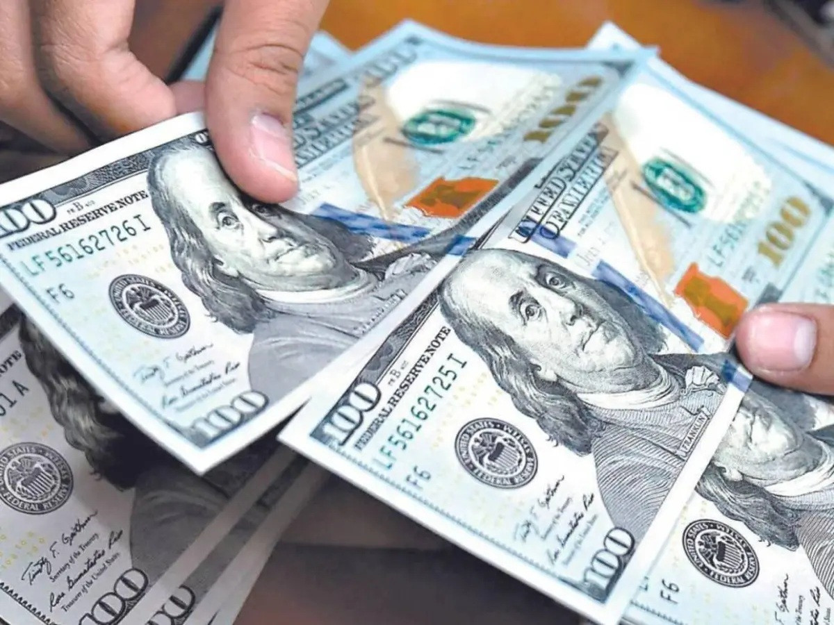 Diario Frontera, Frontera Digital,  Nacionales, ,Dólar oficial alcanza los 385,27 bolívares y mantiene una diferencia del 19 % con el euro