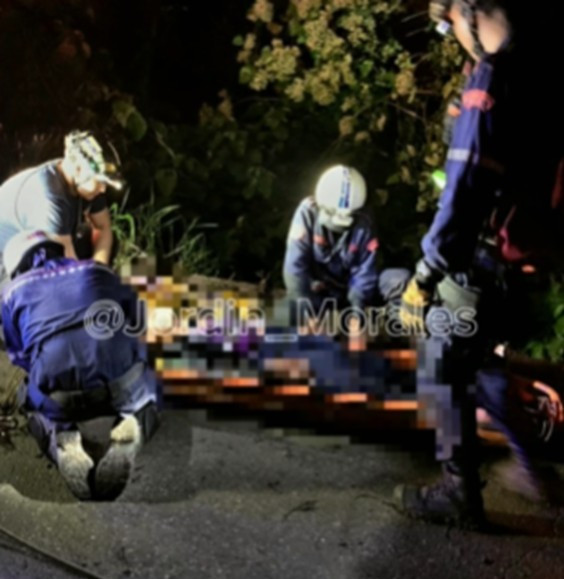 Diario Frontera, Frontera Digital,  Sucesos, ,Los lesionados fueron trasladados hasta la emergencia del Instituto Autónomo Hospital Universitario de los Andes,Siete lesionados tras vuelco de camioneta en Mérida