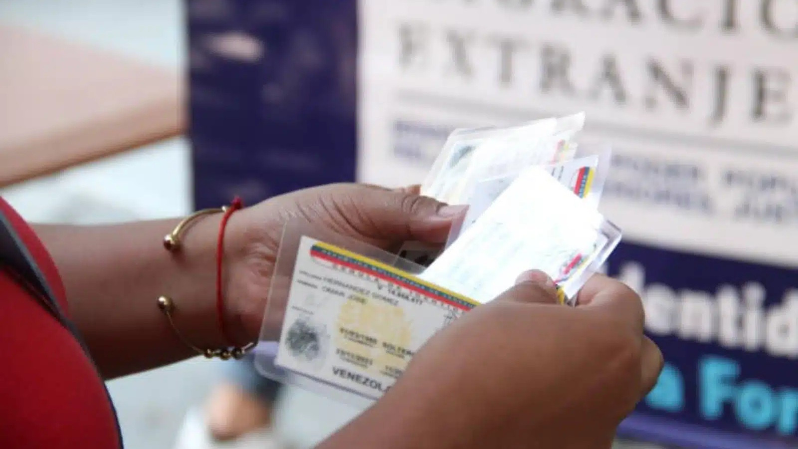 Diario Frontera, Frontera Digital,  Nacionales, ,Saime establece plazo de seis meses para retirar la cédula y limita renovaciones recientes