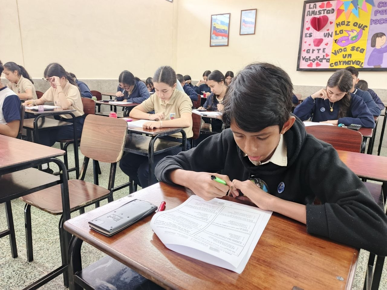 Diario Frontera, Frontera Digital,  Regionales, ,Estudiantes compiten por pase a la segunda fase de las OVA 2026