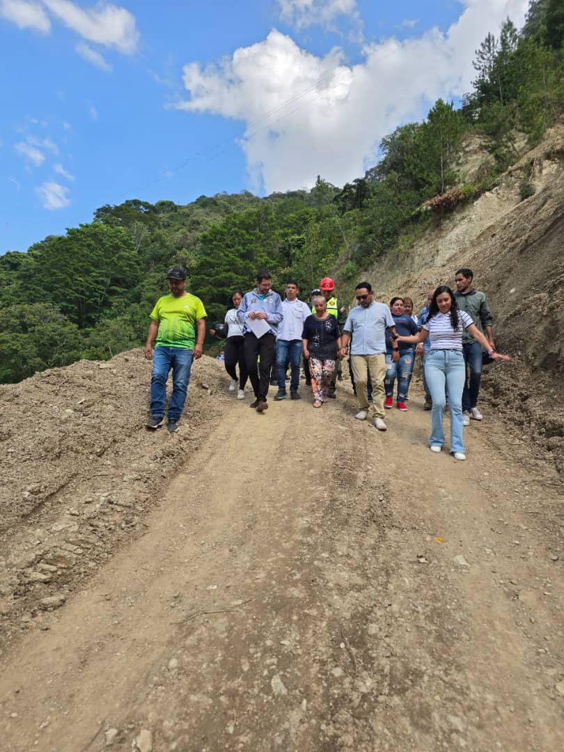 Diario Frontera, Frontera Digital,  Regionales, ,La comunidad organizada validó la importancia estratégica de esta obra para la dinámica cotidiana,La Alcaldía del municipio Libertador de Mërida inspeccionó avances de vialidad en El Cafetal