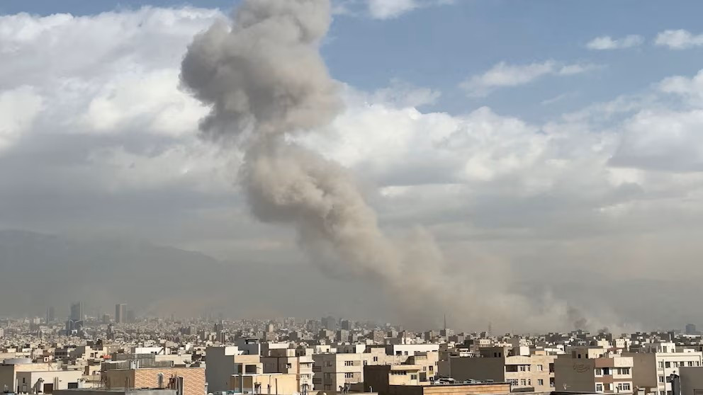 Diario Frontera, Frontera Digital,  Internacionales, ,“Cualquier base en toda la región que ayude a Israel será nuestro objetivo”, dijo el portavoz del Estado Mayor de las Fuerzas Armadas iraníes citado por esta agencia.,Tensión en Medio Oriente: el régimen de Irán atacó las bases de EEUU en Bahréin, Qatar, Emiratos Árabes Unidos y Kuwait