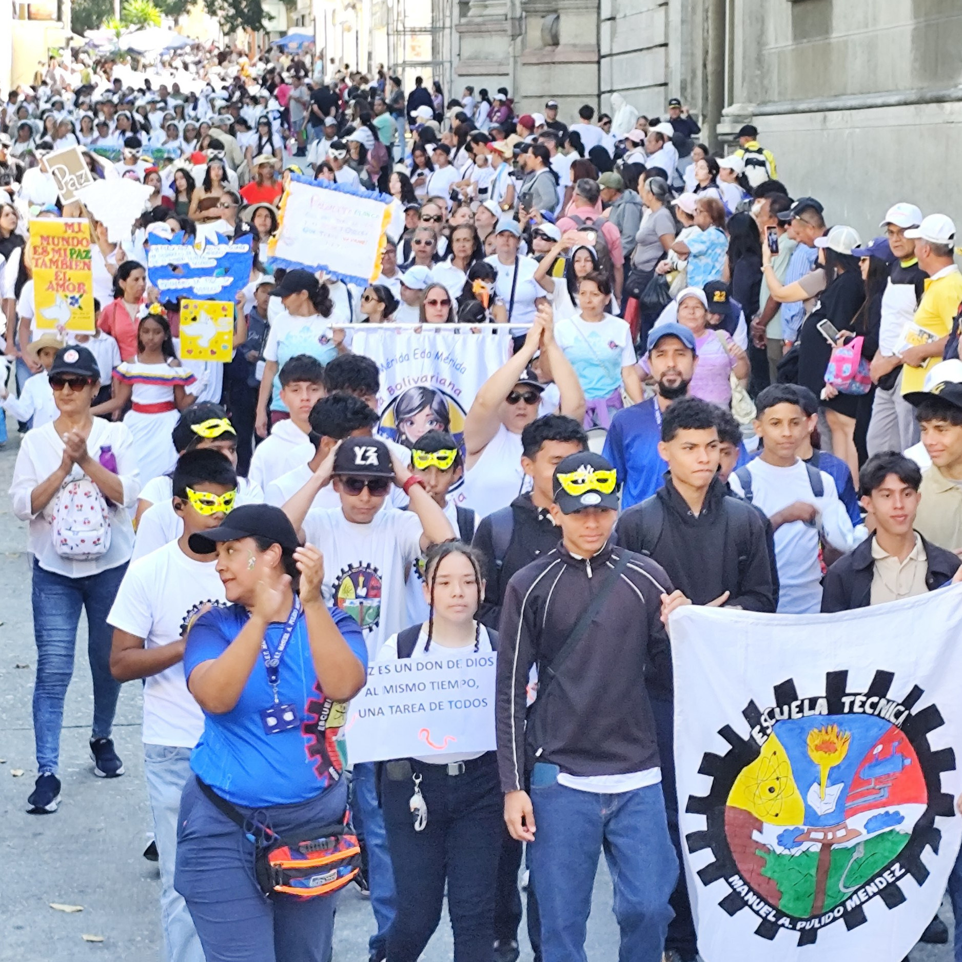Diario Frontera, Frontera Digital,  Regionales, ,Mérida celebró masivo desfile pedagógico en respaldo a la paz