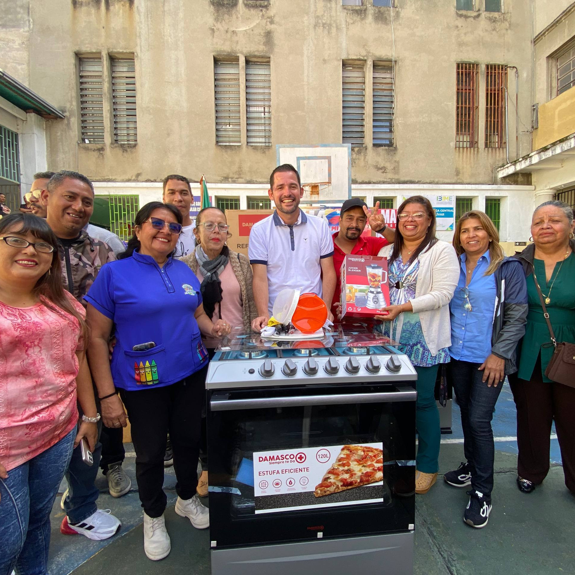Diario Frontera, Frontera Digital,  Regionales, ,Entregan dotación para comedores escolares en el municipio Libertador