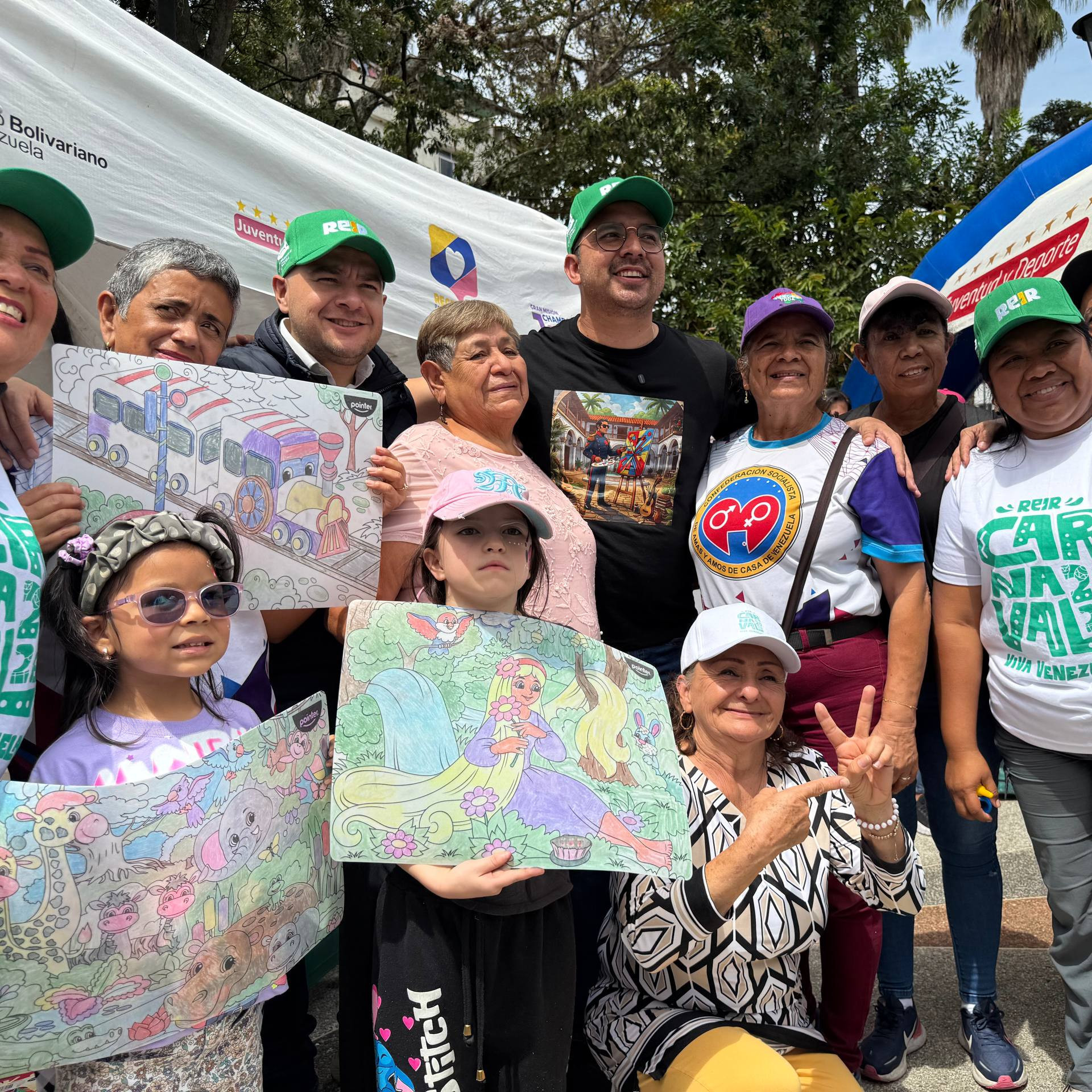 Diario Frontera, Frontera Digital,  Regionales, ,Ministro de Educación Superior y gobernador de Mérida recorrieron el festival Ríe Carnaval 2026