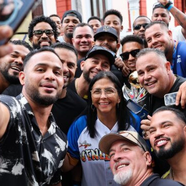 Diario Frontera, Frontera Digital,  Nacionales, ,Delcy Rodríguez recibe a los campeones de la Serie de las Américas en Miraflores