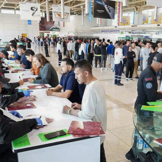 Diario Frontera, Frontera Digital,  Nacionales, ,Aterrizó en Maiquetía un vuelo con 110 migrantes venezolanos repatriados desde Estados Unidos