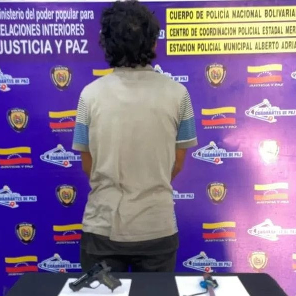 Diario Frontera, Frontera Digital,  Sucesos, ,Policía Nacional capturó a ciudadano tras incautar un Facsímil y un arma blanca en Alberto Adriani