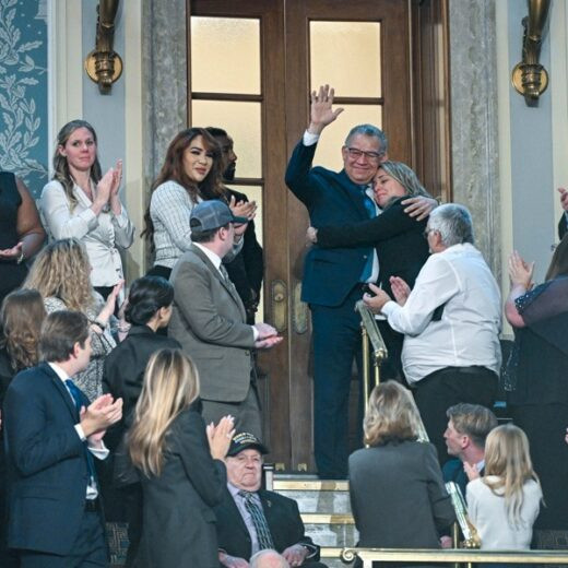 Diario Frontera, Frontera Digital,  Internacionales, ,Enrique Márquez fue invitado especial de Trump en el Discurso de la Unión en el Capitolio