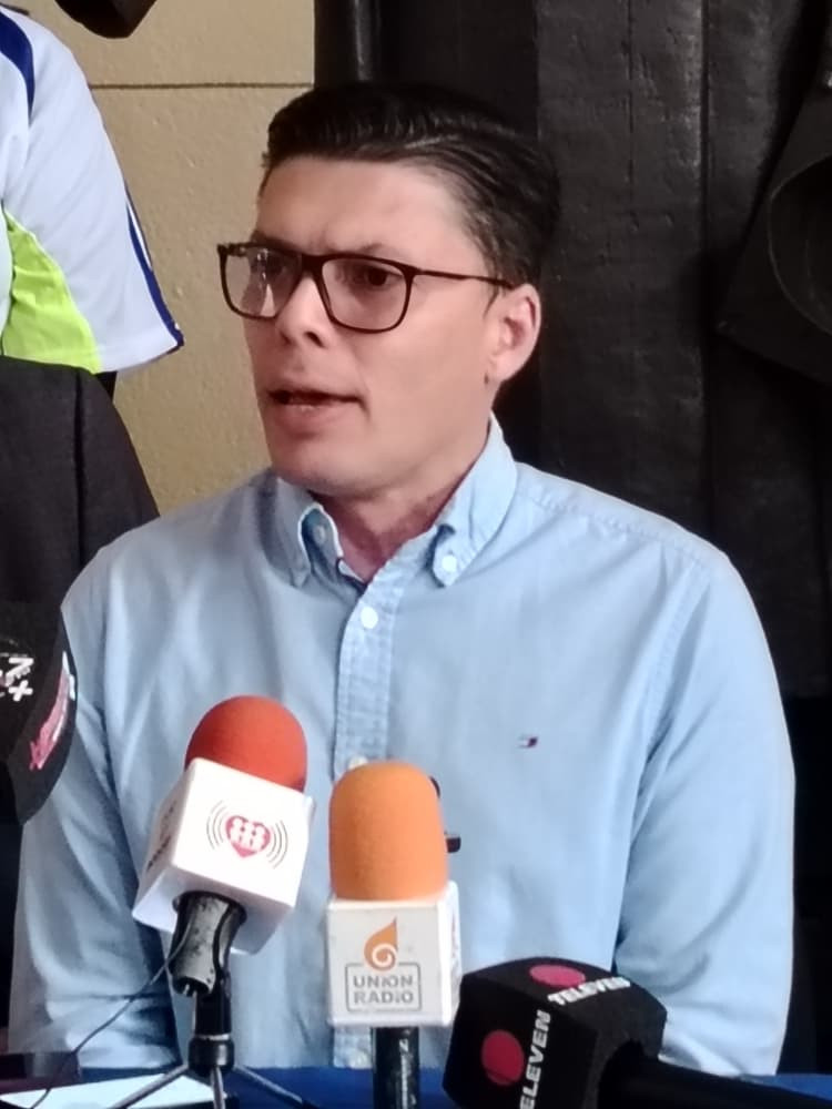 Diario Frontera, Frontera Digital,  Regionales, ,Dr. Virgilio Castillo destacó que “no podemos esperar a una contratación colectiva o al primero de mayo para atender necesidades básicas”. Foto: Prensa Apula e IPP,Virgilio Castillo: “Profesores y gremios universitarios 
alzamos nuestra voz por la crisis salarial”