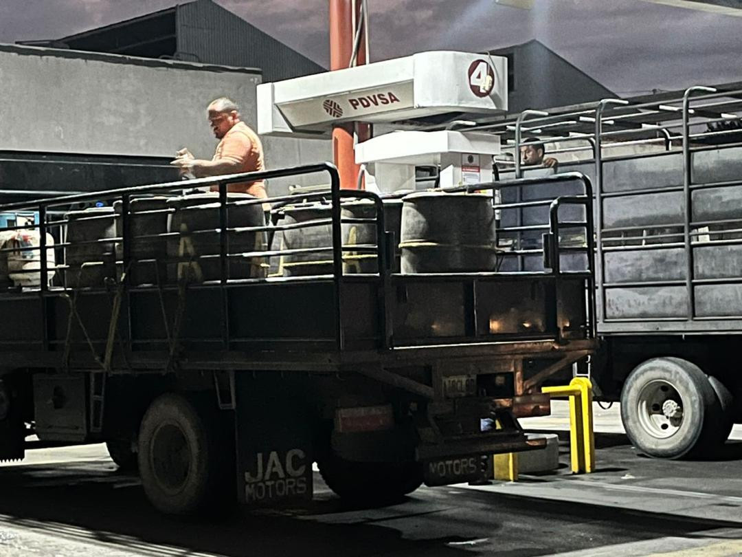 Diario Frontera, Frontera Digital,  El Vigía Panamericana, ,En los próximos días se desarrollará la siguiente jornada con el grupo número 02 de productores, y así sucesivamente hasta cubrir el ciclo de los 125 productores registrados en el programa de manera continua,Fedenaga y Fegasur ejecutan jornada de suministro de gasoil en El Vigía
