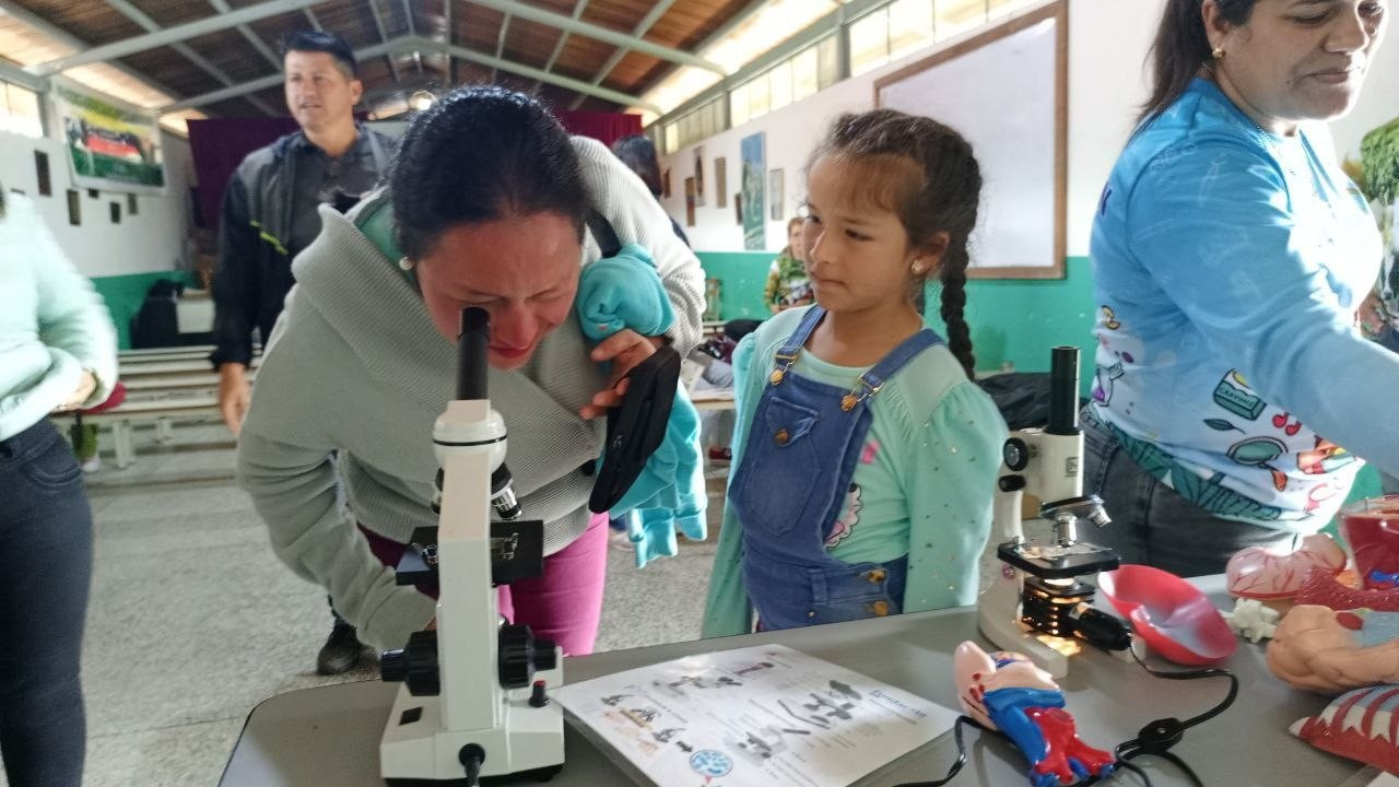 Diario Frontera, Frontera Digital,  El Vigía Panamericana, ,El despliegue inició el pasado jueves 19 en la Escuela Técnica Agropecuaria Simón Bolívar, sector Mesa Alta, donde 46 participantes, entre estudiantes, docentes y vecinos de la Comuna Chupulum, vivieron una jornada de Sensibilización Comunitaria,Fundacite Mérida fortalece comunalización de la ciencia 
en el Municipio Andrés Bello