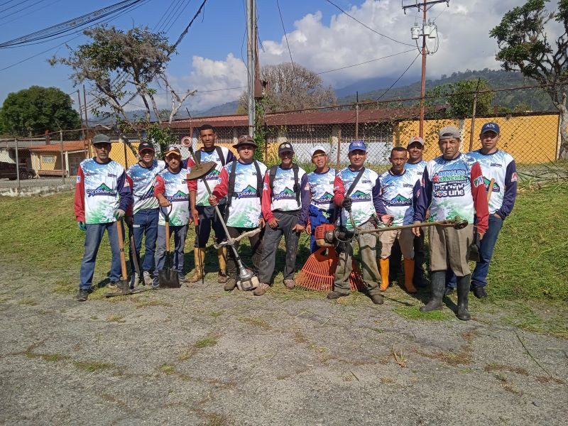 Diario Frontera, Frontera Digital,  Regionales, ,El profesor Robert Lobatón, director de la Escuela de Farmacia y Bioanálisis, expresó su gratitud por el apoyo técnico recibido,Con el apoyo de CorpoMérida la Universidad de Los Andes recupera espacios