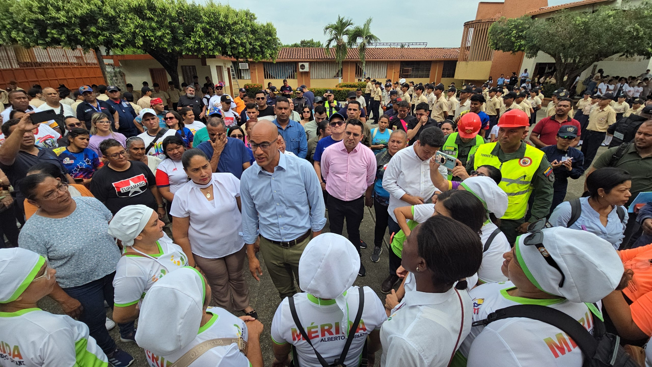 Diario Frontera, Frontera Digital,  El Vigía Panamericana, ,El funcionario extendió un reconocimiento al personal docente, administrativo y obrero, destacando que Mérida se posicionó entre los tres mejores estados del país en 2025 en las áreas de Ciencias Naturales, Matemáticas, Identidad y Lenguaje,Ministro Héctor Rodríguez supervisó rehabilitación del Liceo Claudio Corredor Muller