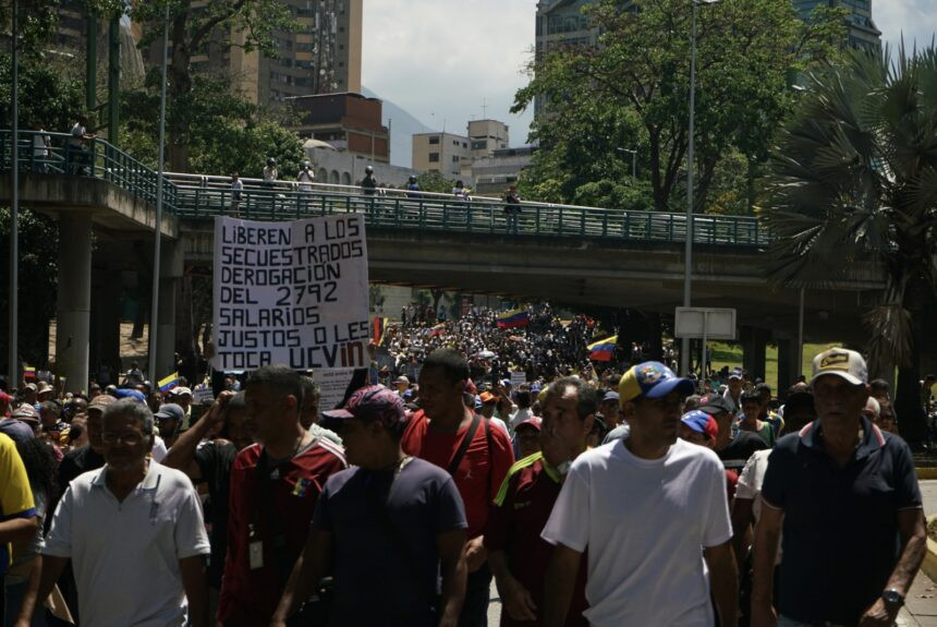 Diario Frontera, Frontera Digital,  Nacionales, ,Funcionarios impidieron que la marcha de trabajadores llegara al Palacio de Miraflores