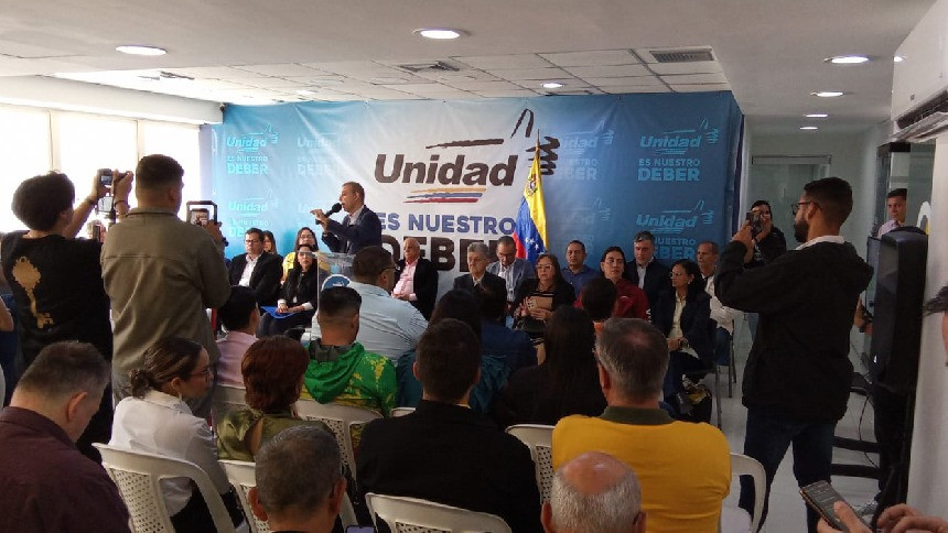 Diario Frontera, Frontera Digital,  Politica, ,La Plataforma Unitaria Democrática (PUD) presentó este domingo la «hoja de ruta» para avanzar en la «transición democrática», proceso que, advirtió, todavía no ha comenzado.,Plataforma Unitaria plantea nuevo CNE en hoja ruta para unas «elecciones libres»