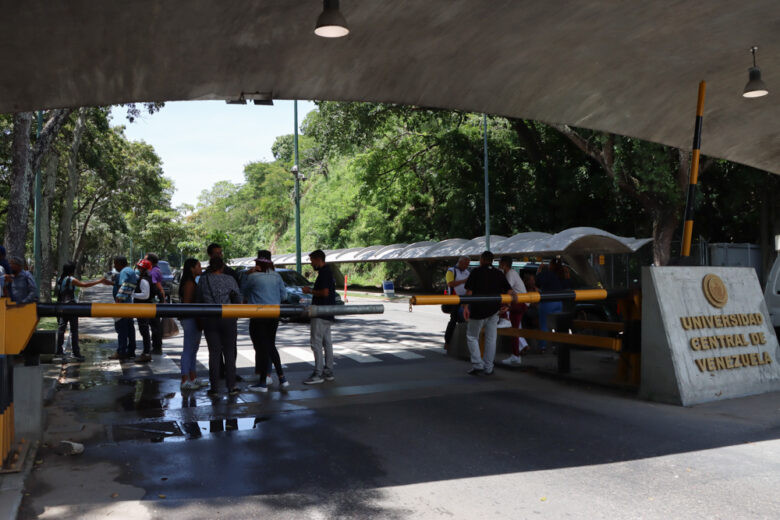 Diario Frontera, Frontera Digital,  Nacionales, ,Trabajadores universitarios llaman a paro de 24 horas el 22 de abril para exigir mejoras salariales