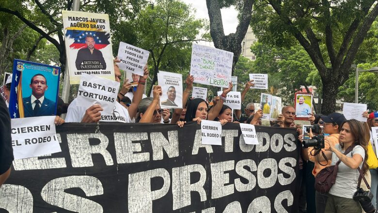Diario Frontera, Frontera Digital,  Nacionales, ,Familiares de presos políticos piden investigar denuncias de torturas en cárceles venezolanas