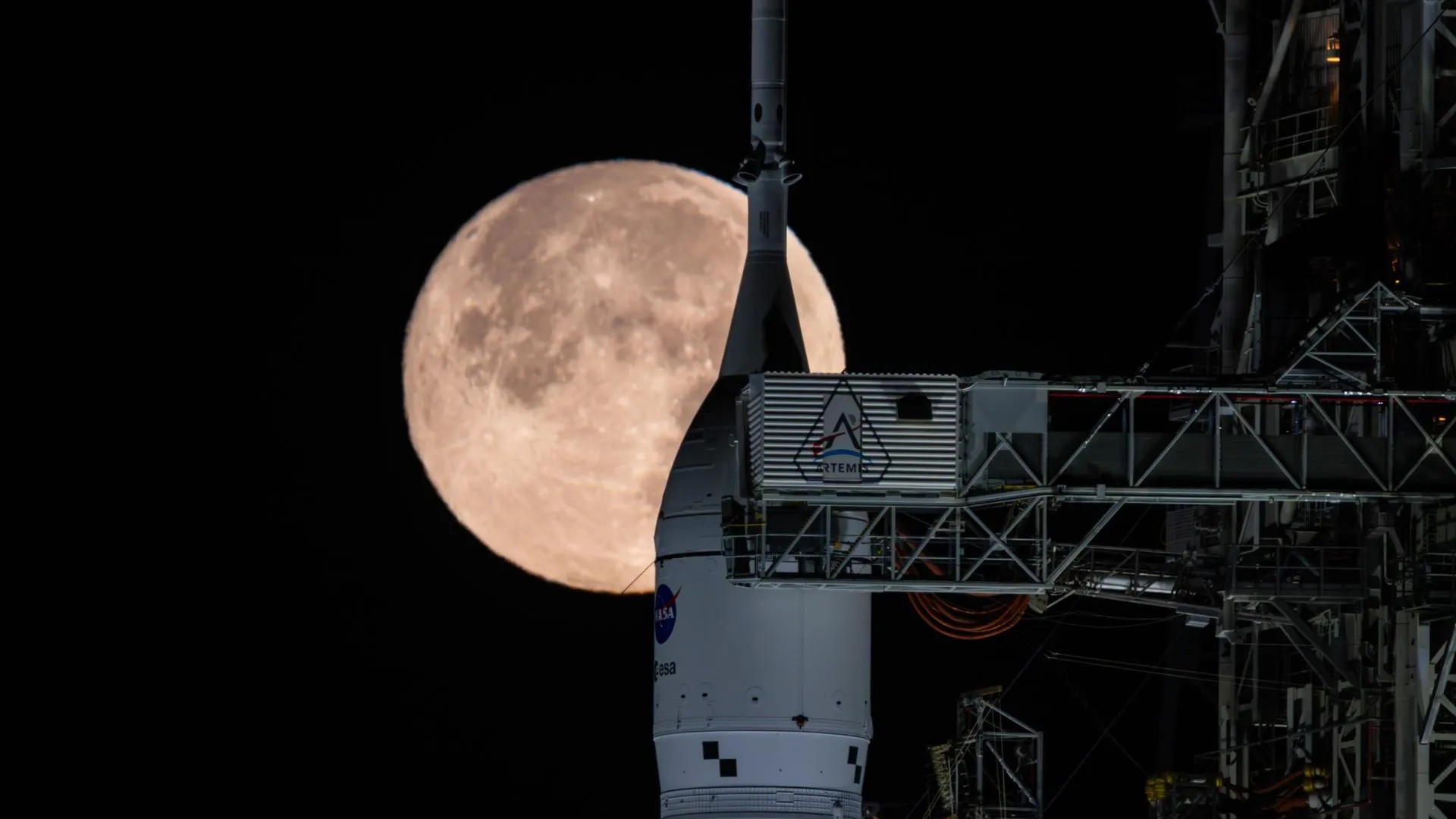 Diario Frontera, Frontera Digital,  Internacionales, Tecnología, ,La NASA considera este paso fundamental para consolidar una presencia sostenida en la Luna y preparar futuras expediciones hacia Marte,Artemis II: la NASA retoma vuelos tripulados hacia la órbita lunar