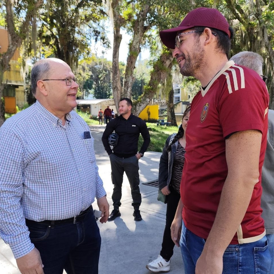 Diario Frontera, Frontera Digital,  Regionales, ,La Alcaldía de Mérida contribuye a la recuperación de espacios en la Facultad de Medicina