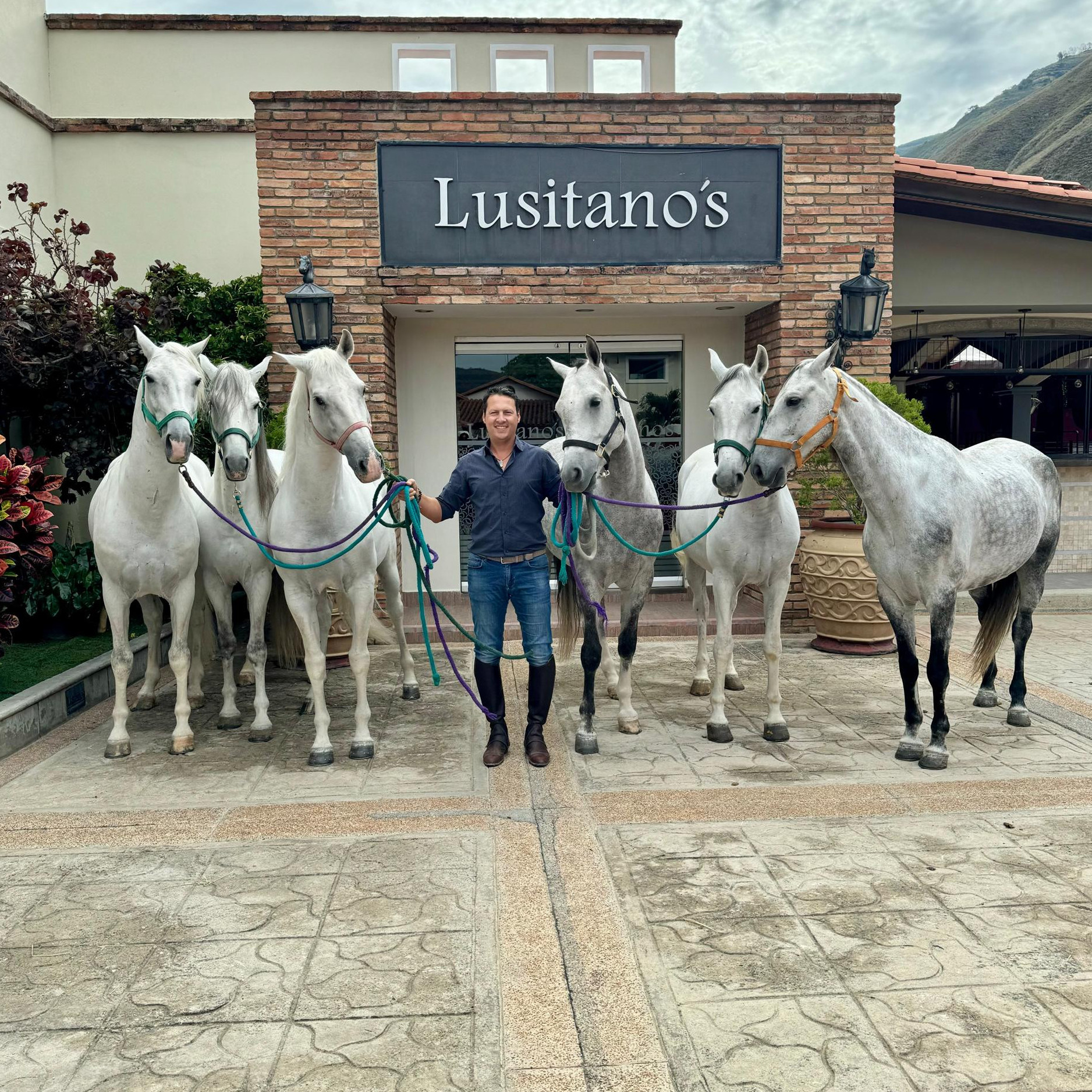 Diario Frontera, Frontera Digital,  Entretenimiento, ,Rejoneador José Luis Rodríguez Agostini se presenta en Ecuador
