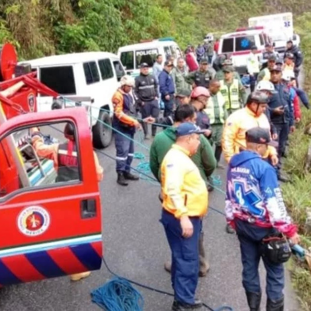 Diario Frontera, Frontera Digital,  Sucesos, ,Tragedia en el sector La Campana: Autoridades confirman saldo final del volcamiento en la ruta Barinas-Mérida