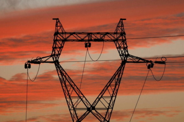 Diario Frontera, Frontera Digital,  Nacionales, ,Advierten que demanda eléctrica nacional de este jueves alcanzó 15.579 MW, "la más alta en una década"