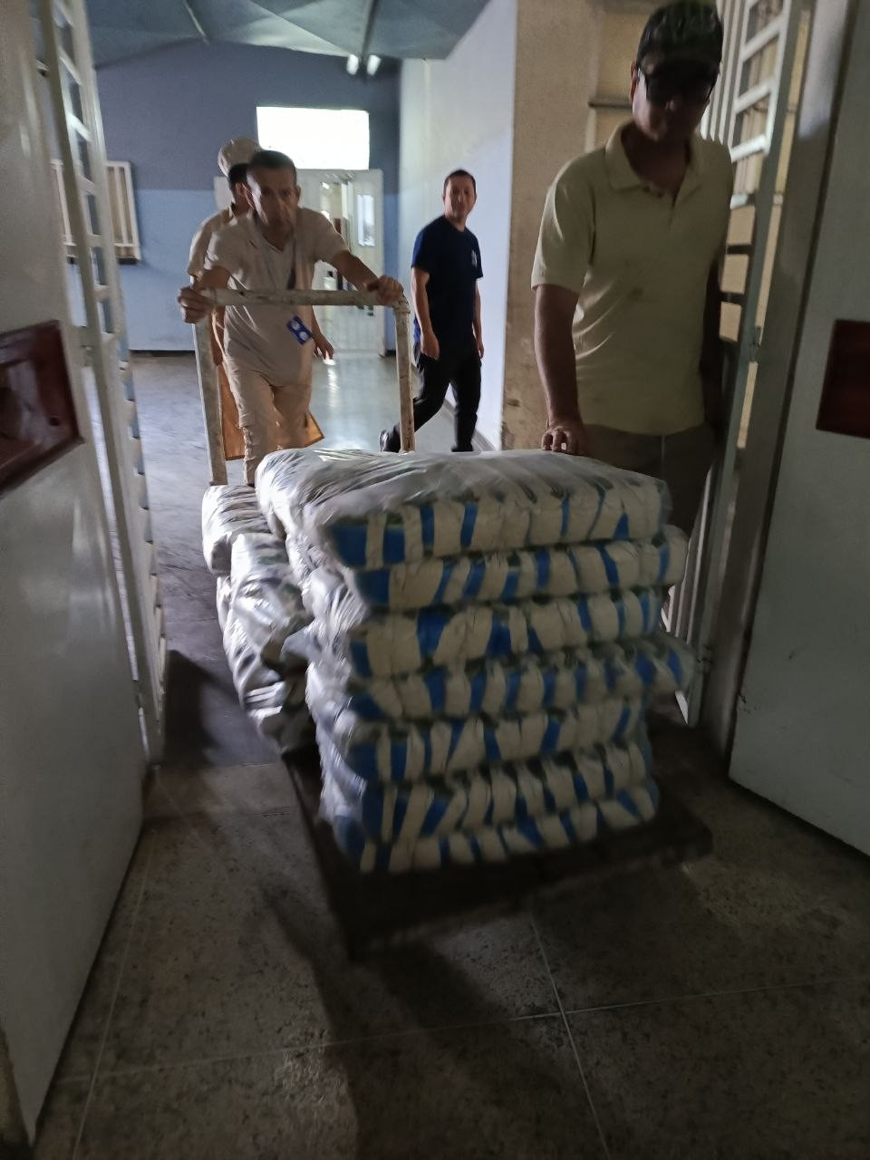 Diario Frontera, Frontera Digital,  Salud, ,La entrega, permitirá mantener la preparación y distribución de alimentos para pacientes recluidos en el principal centro asistencial del estado,Iahula recibió alimentos para atención nutricional de pacientes