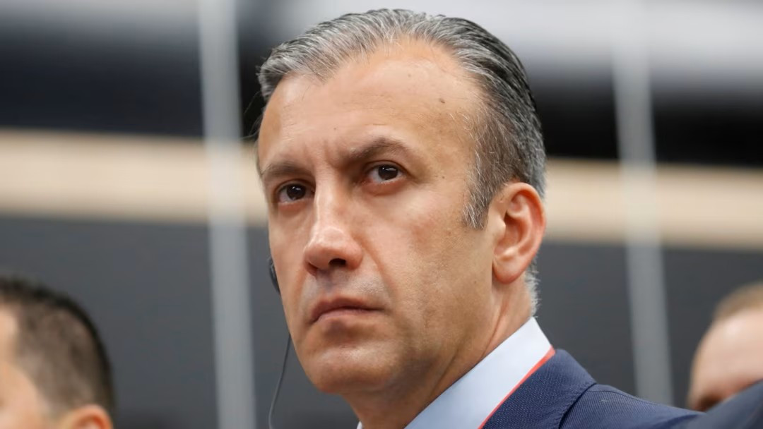 Diario Frontera, Frontera Digital,  Nacionales, ,El Aissami, que se encuentra detenido desde abril de 2024, habría dicho que no le permitieron tener una defensa privada y que estuvo varios meses pidiendo atención médic,Fiscalía analiza denuncias de El Aissami por el caso Pdvsa-Cripto: 
el juicio fue suspendido por esta razón
