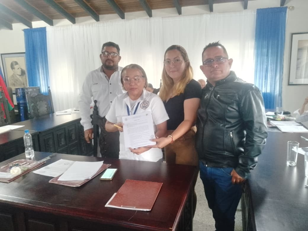 Diario Frontera, Frontera Digital,  El Vigía Panamericana, ,Contreras señaló que la mayoría de los institutos cumplieron satisfactoriamente las metas establecidas en el Plan Operativo Anual,Comisión de Contraloría de Alberto Adriani revisó 
informes anuales 2025 de institutos municipales