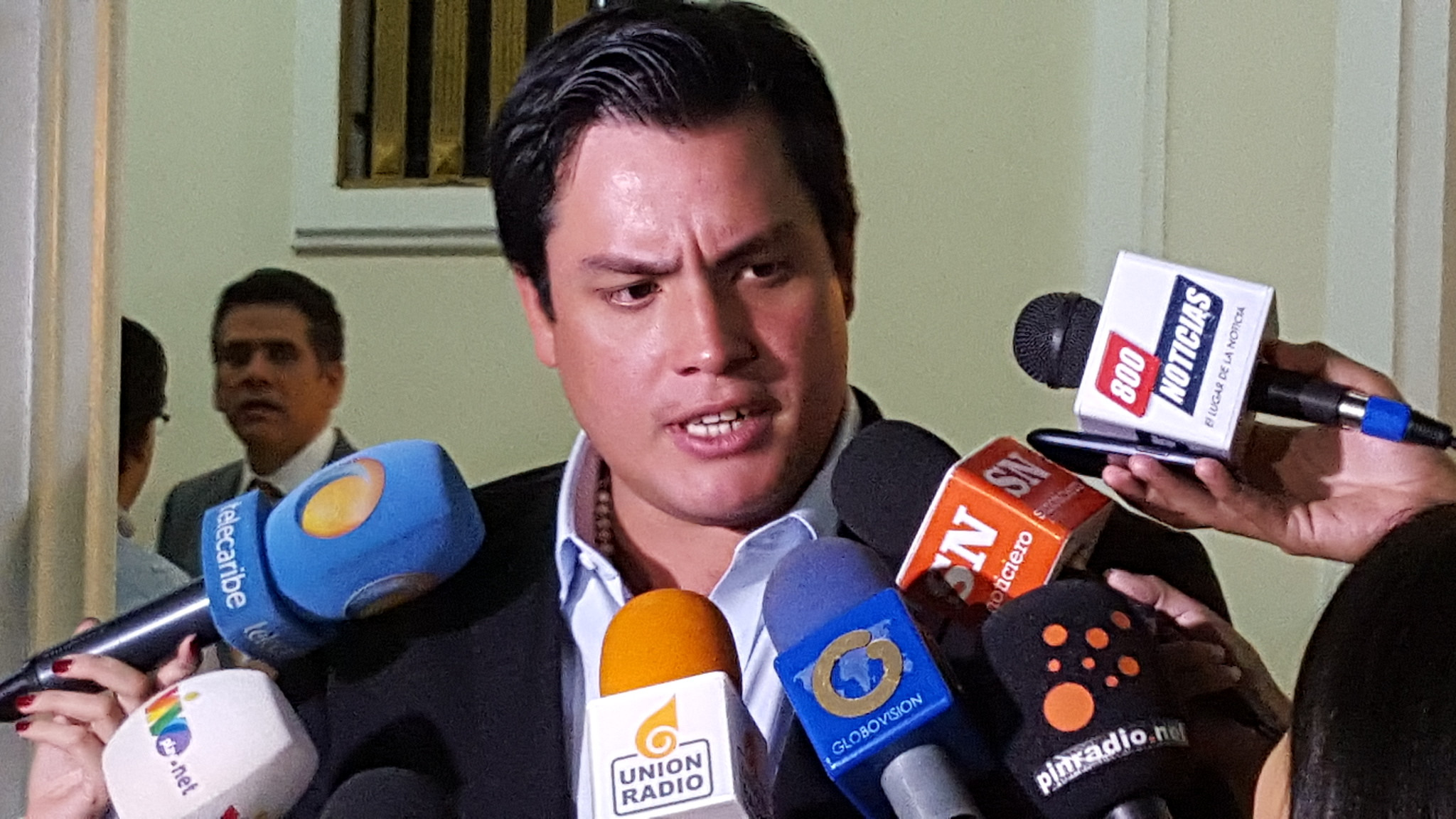 Diario Frontera, Frontera Digital,  Politica, ,«La medida de deportación fue adoptada tomando en consideración que el referido ciudadano colombiano se encuentra incurso en la comisión de diversos delitos en los Estados Unidos de América, tal como es público, notorio y comunicacional»,Carlos Paparoni señaló que Alex Saab 
puede ser testigo en el juicio de Maduro en EE UU