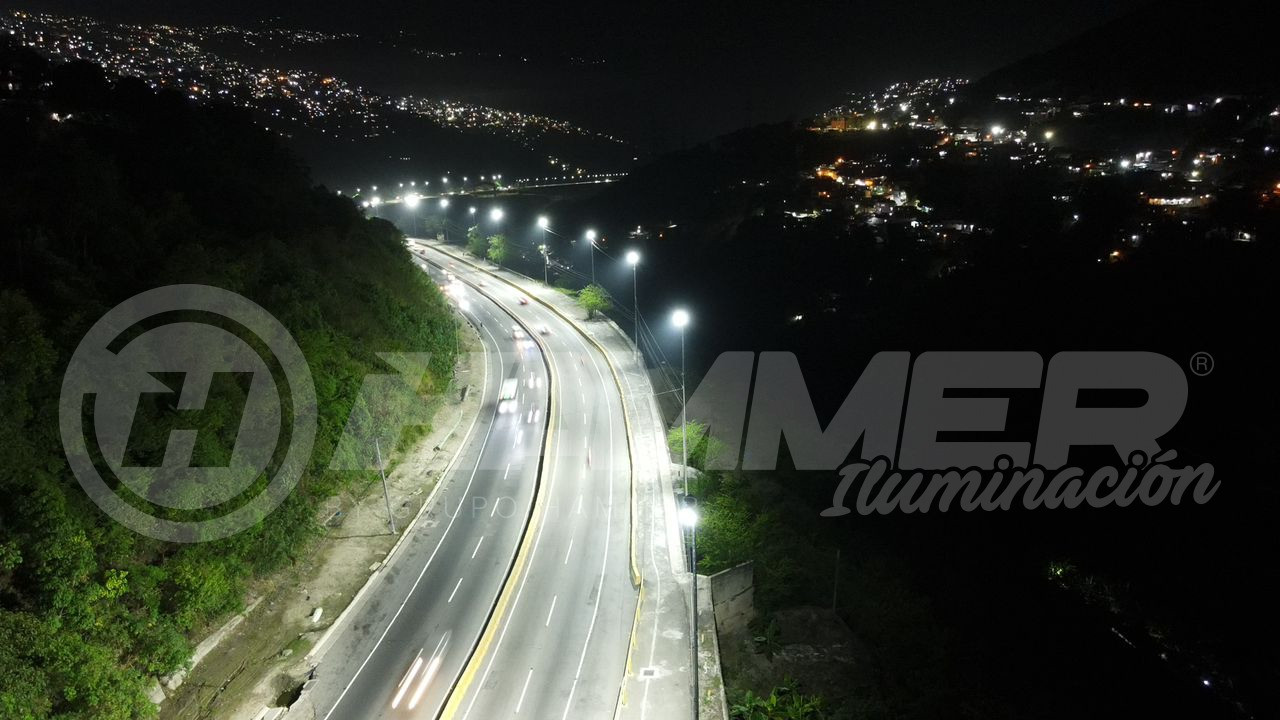 Diario Frontera, Frontera Digital,  Nacionales, ,Austin Piñate a la vanguardia de la modernización del alumbrado público e industrial en el país