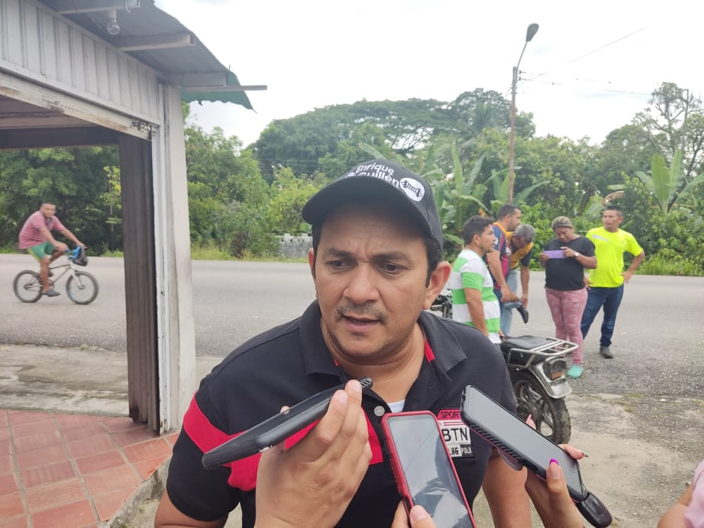 Diario Frontera, Frontera Digital,  El Vigía Panamericana, ,Guillén respaldó públicamente las denuncias presentadas por Francisco Vera y Javier Márquez (ex funcionarios de su gestión), asegurando que existen pruebas y documentos que evidencian posibles irregularidades en la adquisición del vehículo,Enrique Guillén exhortó a revisar presunto sobreprecio 
en compra de camión en Obispo Ramos de Lora