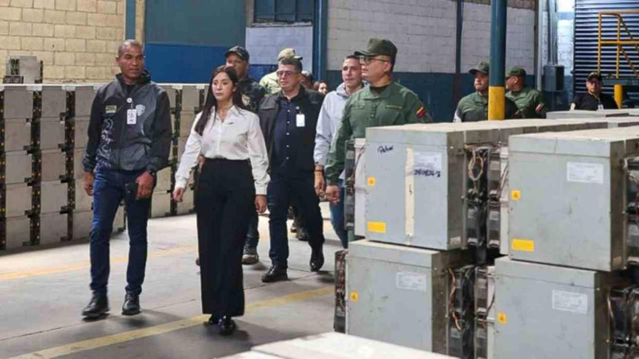 Diario Frontera, Frontera Digital,  Nacionales, ,Desmantelan mega-granja con 4 mil máquinas de criptomonedas en Aragua