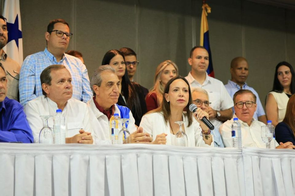 Diario Frontera, Frontera Digital,  Politica, ,María Corina Machado estima «entre siete y nueve meses» para la elección presidencial