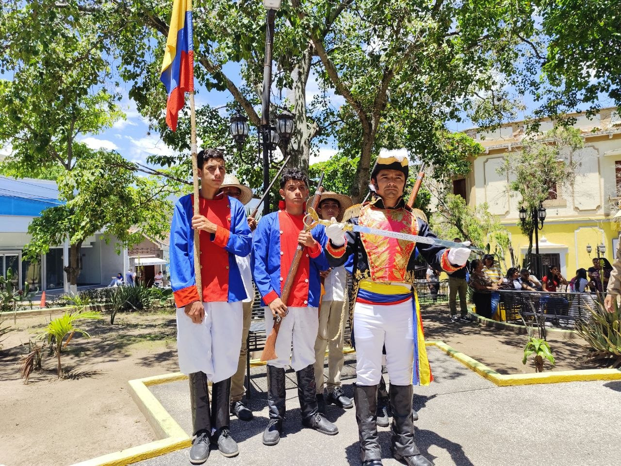 Diario Frontera, Frontera Digital,  Regionales, ,La réplica del espadín del Brigadier Simón Bolívar pernoctará en el municipio Campo Elías para luego continuar su recorrido hacia el municipio Libertador,Espadín del Libertador Simón Bolívar llegó al Eje Metropolitano de Mérida