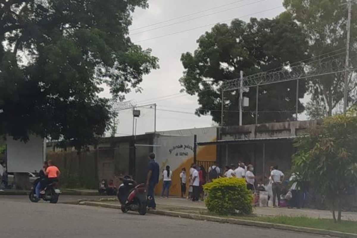 Diario Frontera, Frontera Digital,  Sucesos, ,"Privados de libertad del Internado Judicial de Barinas (INJUBA) tomaron las instalaciones del penal este 24 de mayo", señalaron.,Presos toman cárcel de Barinas por presuntas torturas y requisas violentas