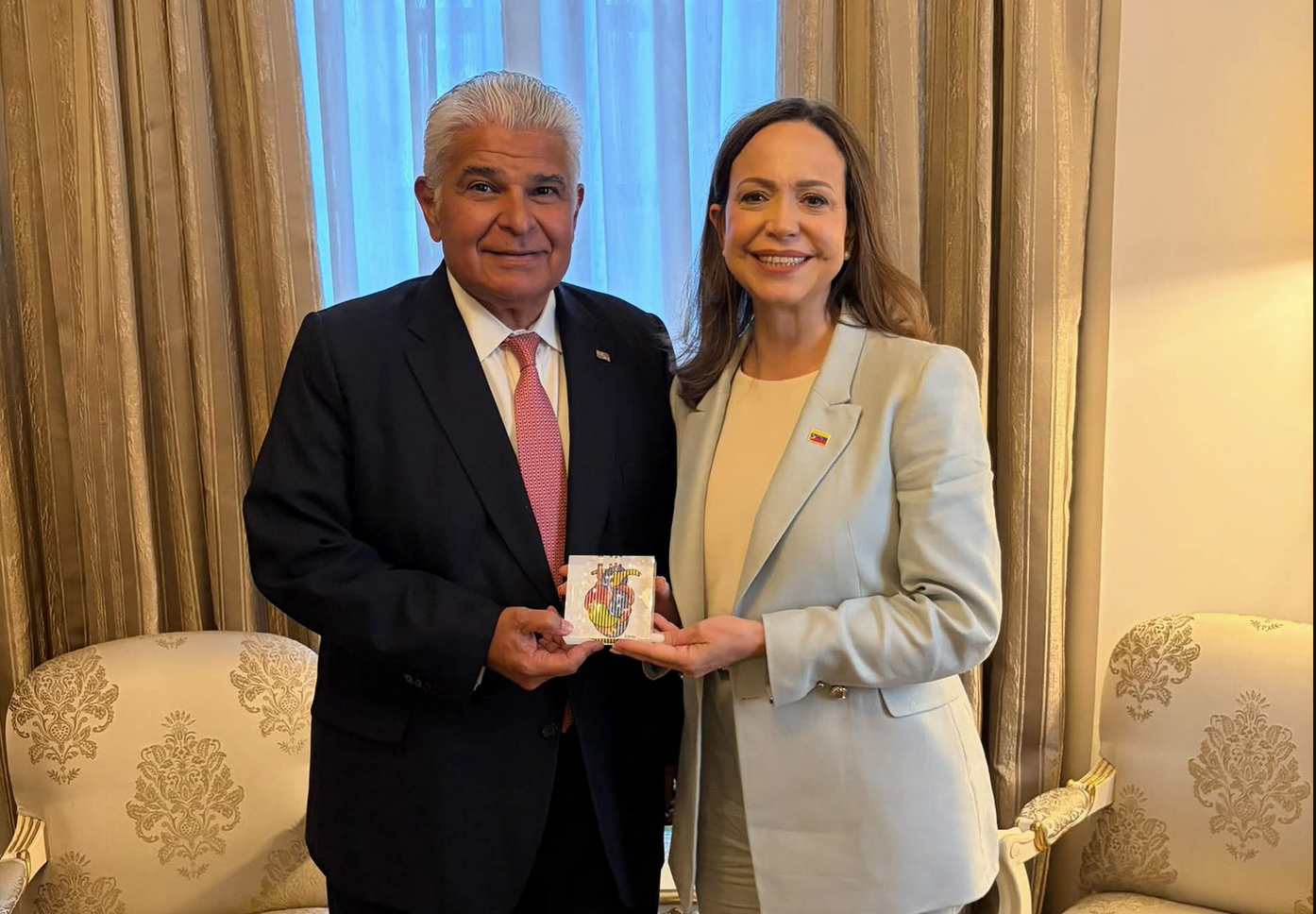 Diario Frontera, Frontera Digital,  Internacionales, ,El encuentro de alto nivel tuvo lugar en el Palacio de las Garzas, la sede presidencial panameña, como el hito de cierre de la visita oficial que la Premio Nobel de la Paz 2025 realiza al país centroamericano,Presidente de Panamá y María Corina Machado coinciden 
en la urgencia de encauzar una solución democrática para Venezuela