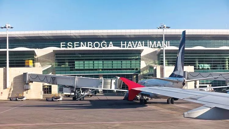 Diario Frontera, Frontera Digital,  Internacionales, ,Autoridades del Gobierno de España reportaron que el fallo fue "evento técnico imprevisto" y añadió que los protocolos de seguridad exigieron que la tripulación desviara la aeronave al Aeropuerto Esenboga de Ankara, el lugar seguro más cercano,Aterriza de emergencia en Turquía 
el avión del presidente del Gobierno de España, Pedro Sánchez