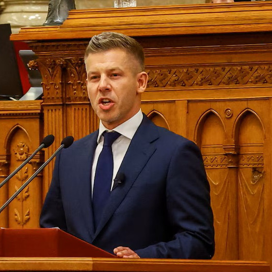 Diario Frontera, Frontera Digital,  Internacionales, ,Cambio de época en Hungría: Péter Magyar asumió como nuevo primer ministro
 y pone fin a la era de Víktor Orbán