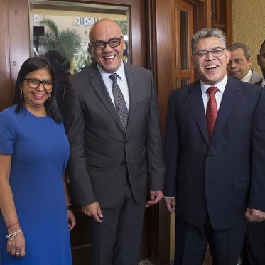 Diario Frontera, Frontera Digital,  Politica, ,Elías Jaua cuestiona “patriotismo” de los Rodríguez y Cabello frente al tutelaje de Trump