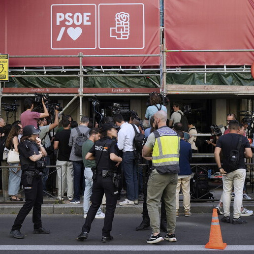 Diario Frontera, Frontera Digital,  Internacionales, ,Allanan sede del partido político de Pedro Sánchez