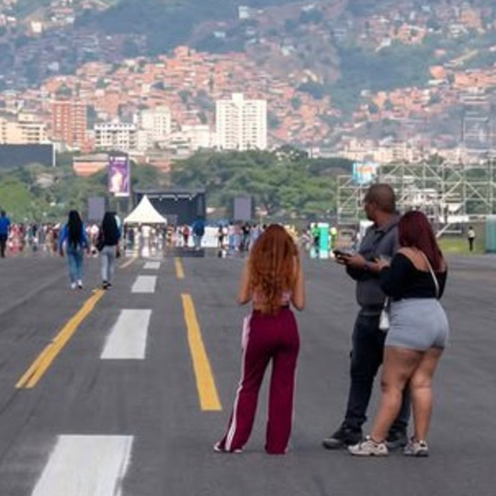 Diario Frontera, Frontera Digital,  Farándula, ,Fracaso en concierto del oficialismo en La Carlota: artistas cancelados y baja asistencia